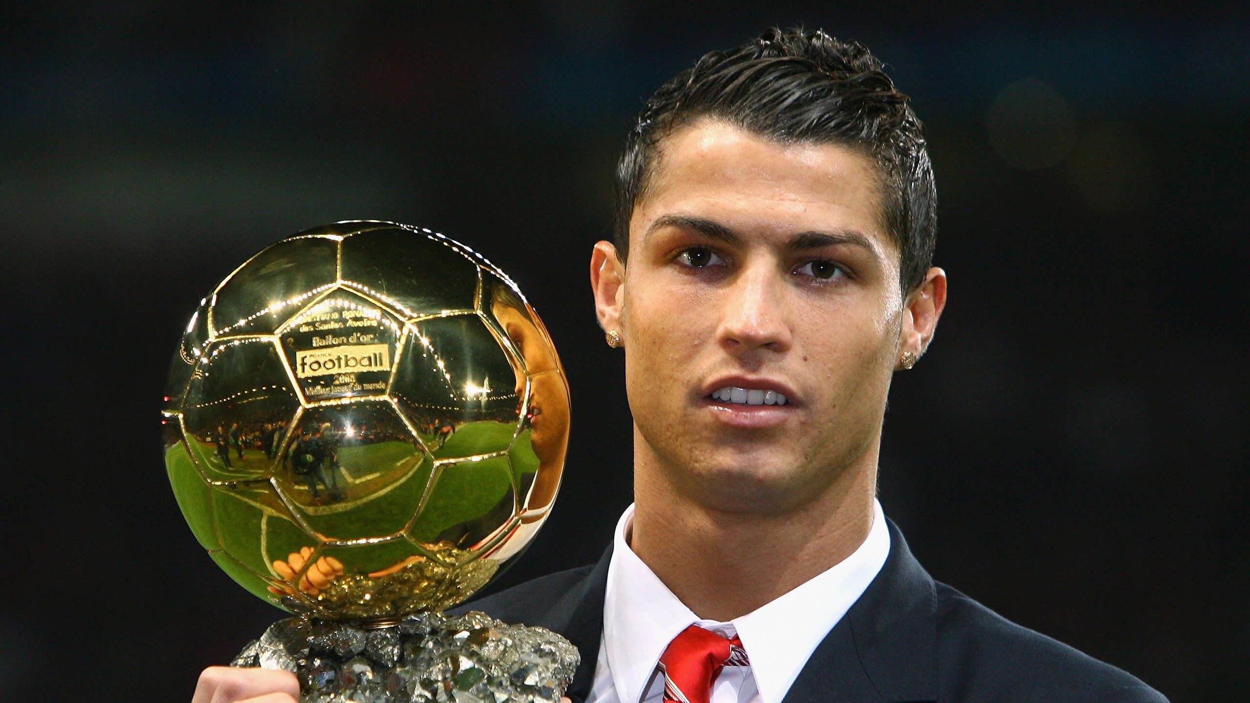 世界田径赛事成绩不断刷新